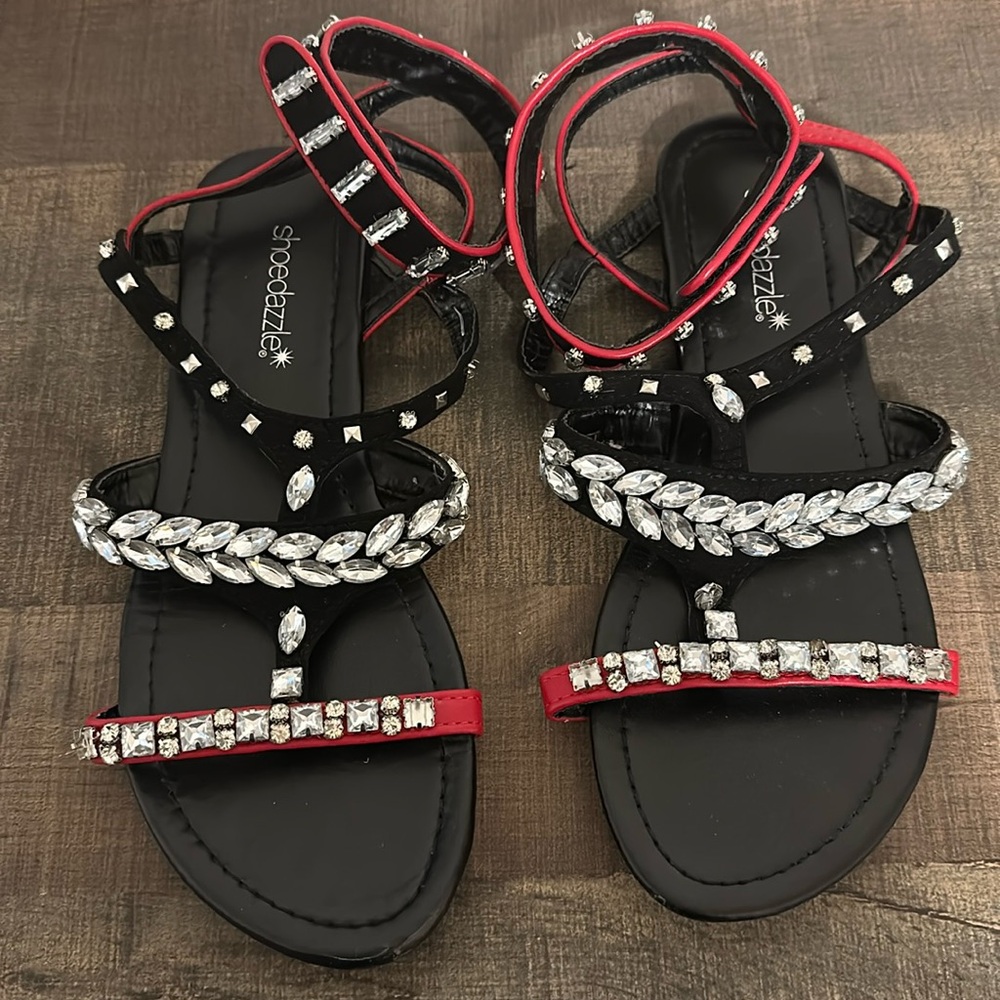 ShoeDazzle red and black bejeweled sandals -Size:8